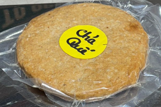 Dimsum Viet Cha Que 玉桂豬肉卷 Pork Cake Cinamon Flavour 300g x 1
