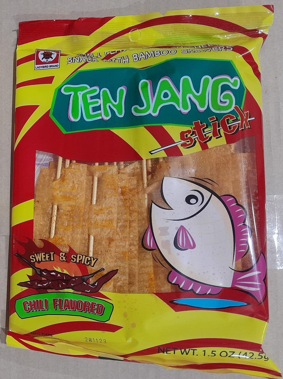 LADYBIRD Thanh Cá Phi Lê Ớt Flv 竹串魚肉片 - 辣味 42.5g x1