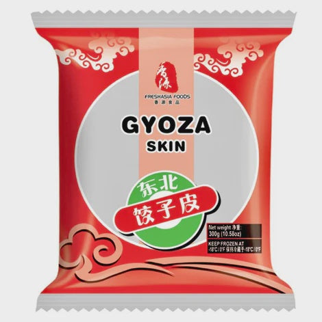 20953 Fresh Asia Gyoza Skin (Wrapper) Vo banh Gyoza Dong Lanh 香源水餃皮 300gr x 30