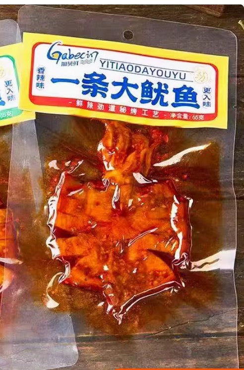 YX Big Squid Skewer-Spicy加貝鮮大魷魚-香辣65g x 1